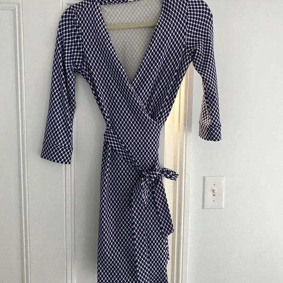 Diane Von Furstenberg | Dresses | Dvf Blue And White Jersey Wrap Dress  Size2 Excellent Condition | Poshmark